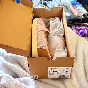 Toms Avalon Peony Ikay Stripe size 8